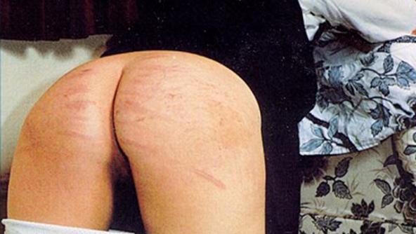 Dressing Lesson Spank me Close clip  320x240 wmv